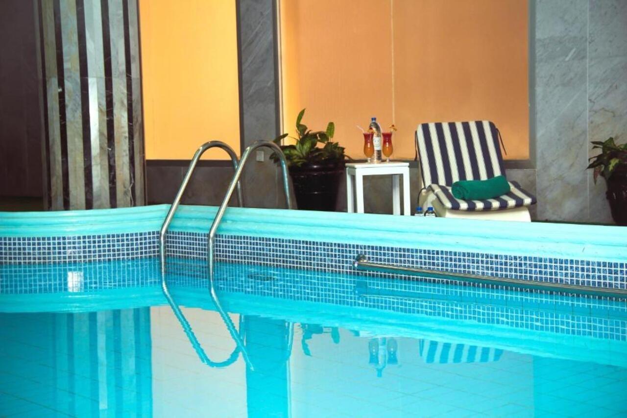 Nova Park Hotel Σάρτζα Εξωτερικό φωτογραφία