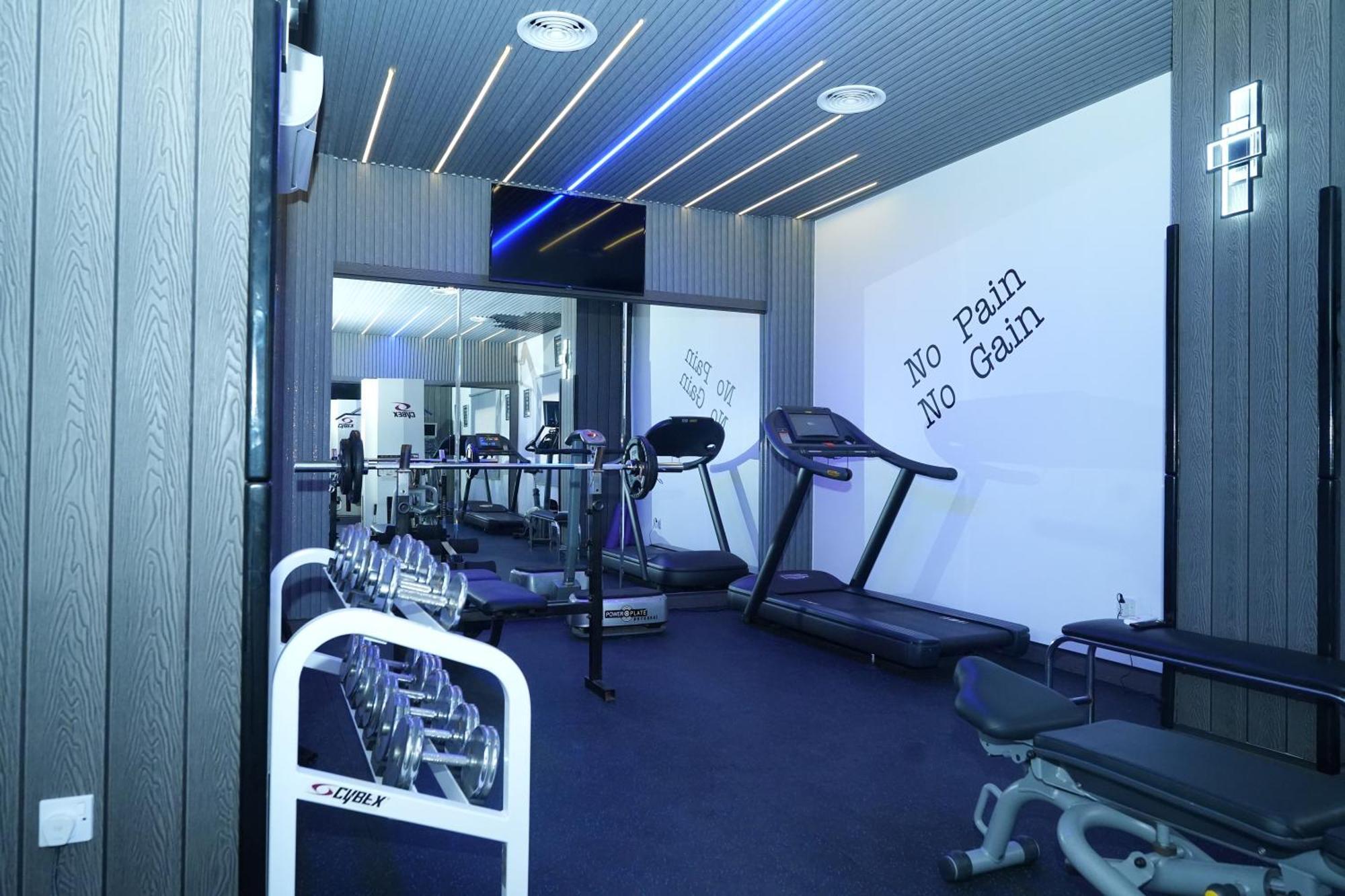 Nova Park Hotel Σάρτζα Εξωτερικό φωτογραφία