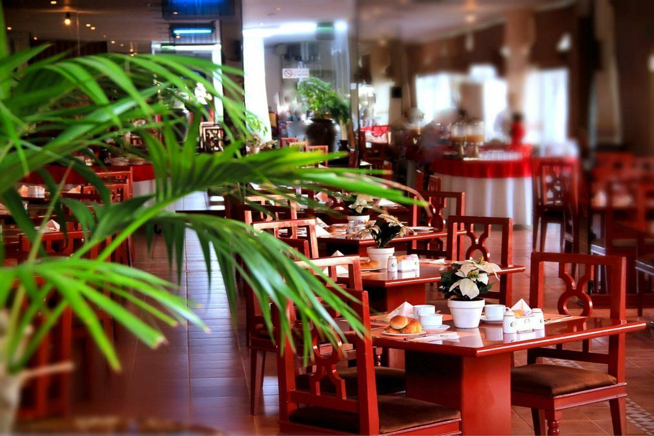 Nova Park Hotel Σάρτζα Εξωτερικό φωτογραφία