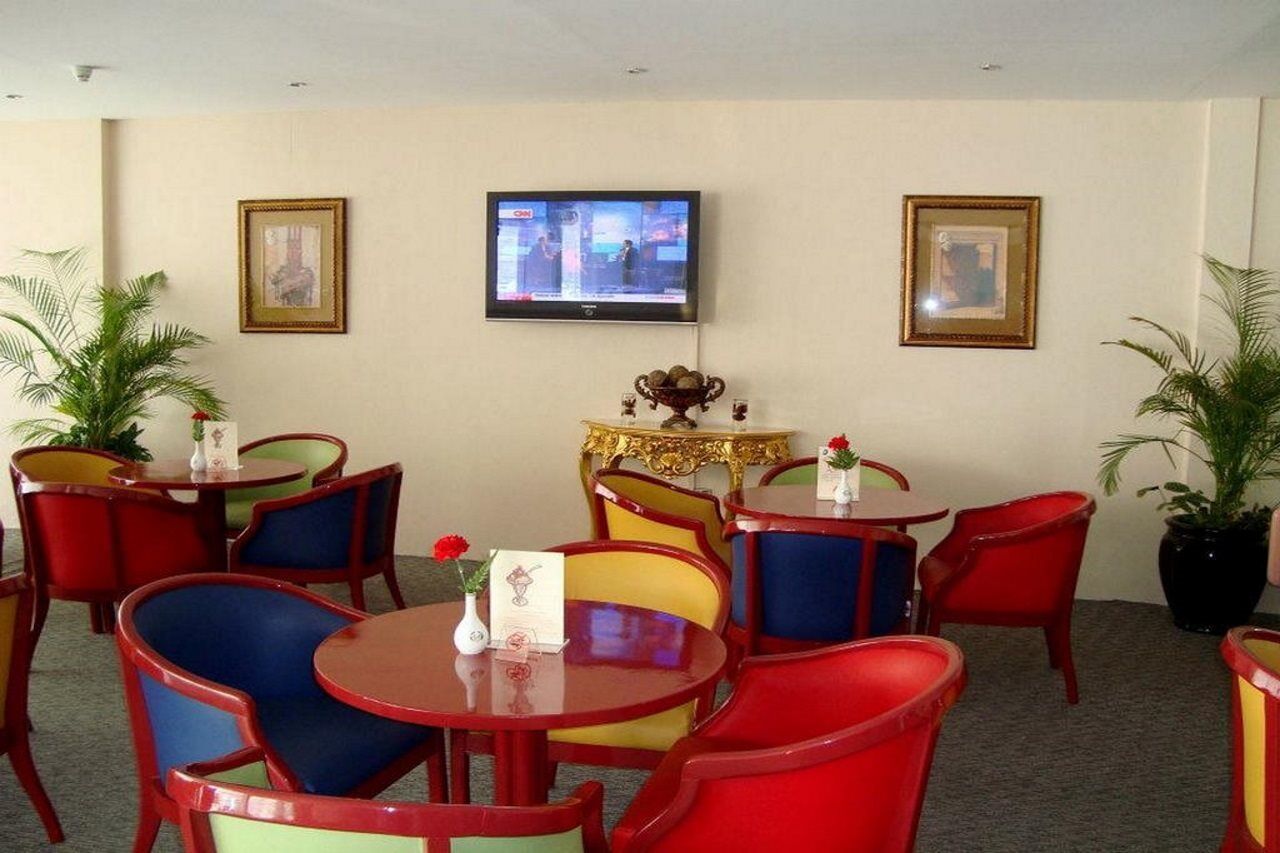 Nova Park Hotel Σάρτζα Εξωτερικό φωτογραφία